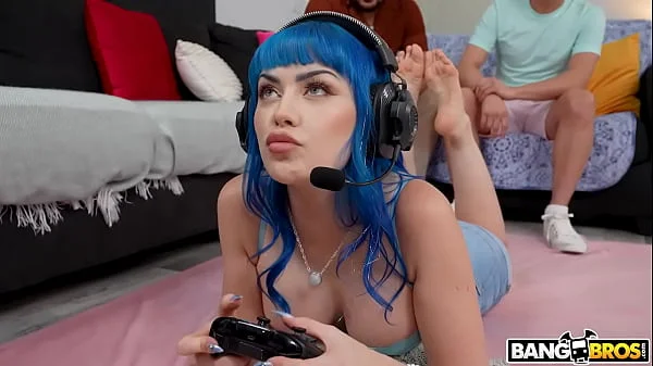 Gamer Girl Takes Dick