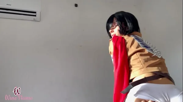 Mikasa mandona sentou gostoso no otaku até tirar leite