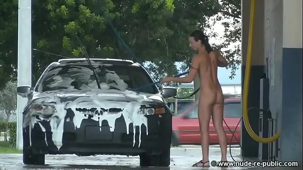 Fit bodied brave women go out Naked in public. Nude outdoor exhibitionism! Slim & Sexy