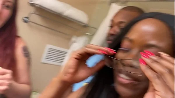 my step aunt let her best friend give me a blowjob (instagram @lastlild)