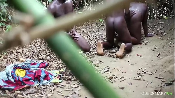 Husband caught his best friend fucking his BBW wife outdoor