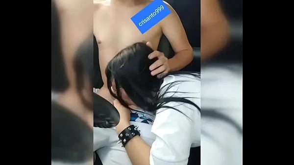 Linda Chica No Tiene Para Pagar Al Taxista Y Ofrece Hacer Una Mamada.