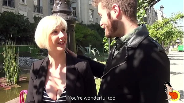 Stunning short haired big ass blonde Milf gets hardcore fucking