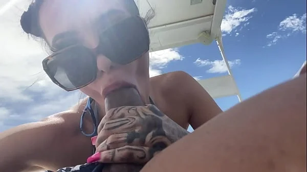 Horny little slut give sloppy blow job and hardcore amateur fucking on a boat