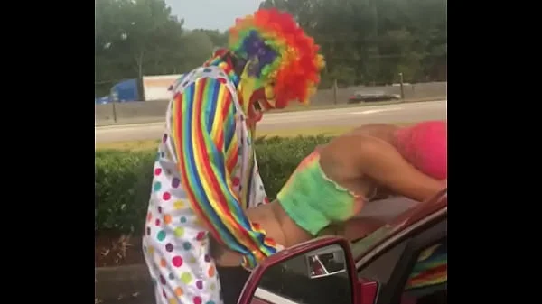 Gibby The Clown fucks Jasamine Banks outside in broad daylight