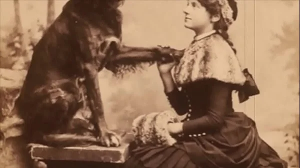 Vintage Babes With Pets